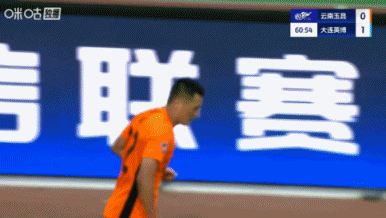 浪费机会的惩罚！马莱莱晃过门将迟迟不传被封堵，2分钟后遭扳平