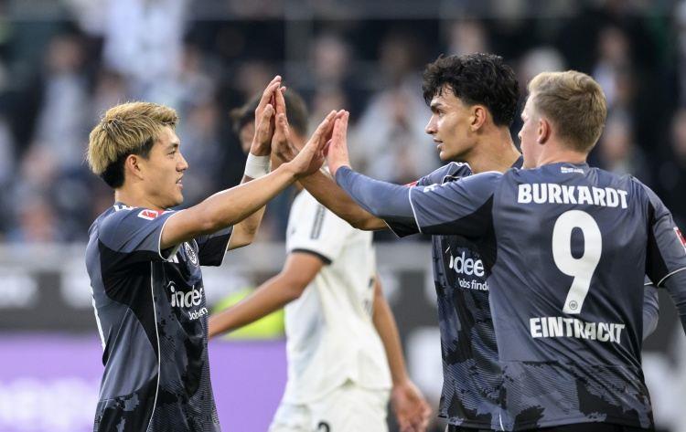 2100万超值！堂安律单场助攻双响 7场4球4助，法鹰连入6球6-4门兴