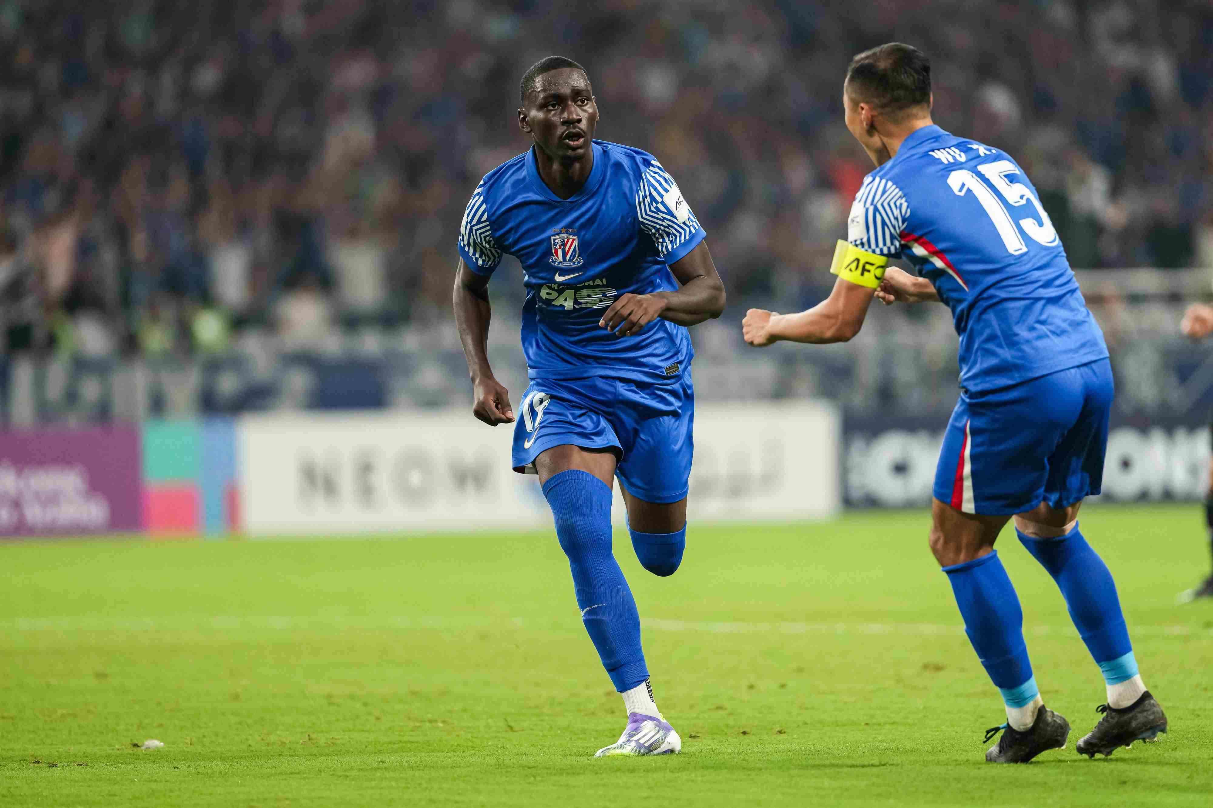 北青：国足无集训中超3强得以全主力，但与韩日差距有目共睹