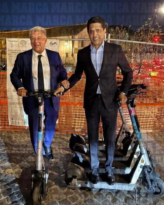 马卡：拉波尔塔与纳赛尔结伴参加晚宴，暗示巴萨重返ECA可能性