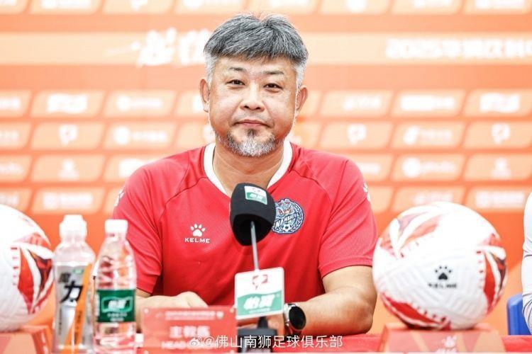 王宏伟：我关注到一些业余联赛比较火爆，但职业联赛的压力会更大