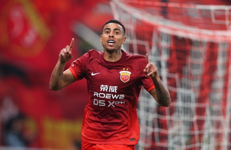 古斯塔沃合同年底到期 联赛撤销报名，禁赛后海港生涯仅剩1场亚冠