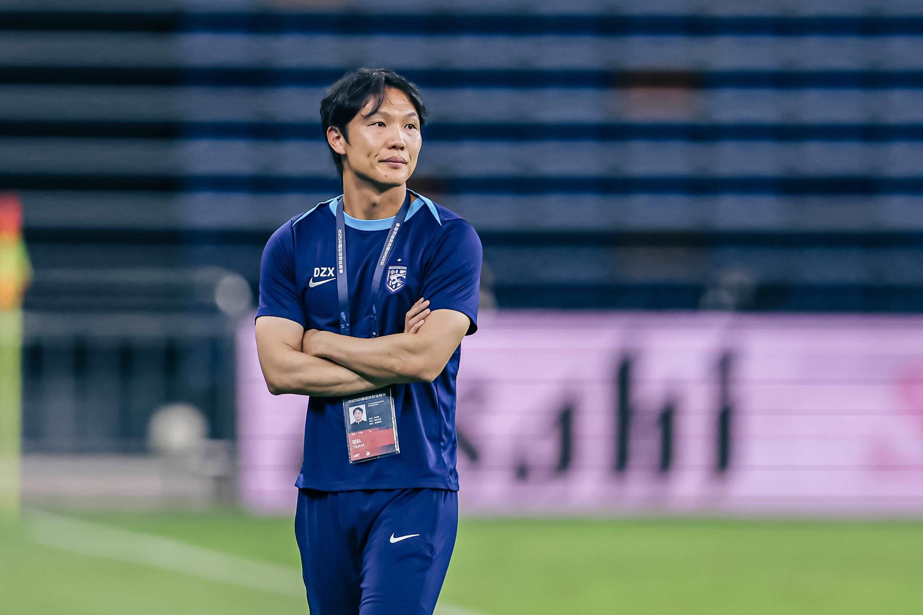 邓卓翔：邓涵文遭遇了些许拉伤状况 郭嘉宇的表现确实正渐入佳境