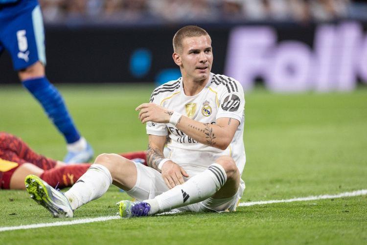 10场1球…18岁马斯坦托诺11战8首发占据主力，但表现辣眼数据不佳