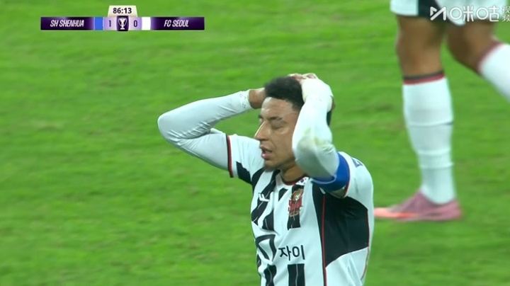 你的林皇林加德最后时刻踢飞失良机，仰天长叹 抱头难以置信