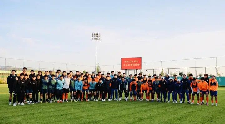 鲁媒：泰安天贶与山东泰山B队热身，预祝全运会取得佳绩