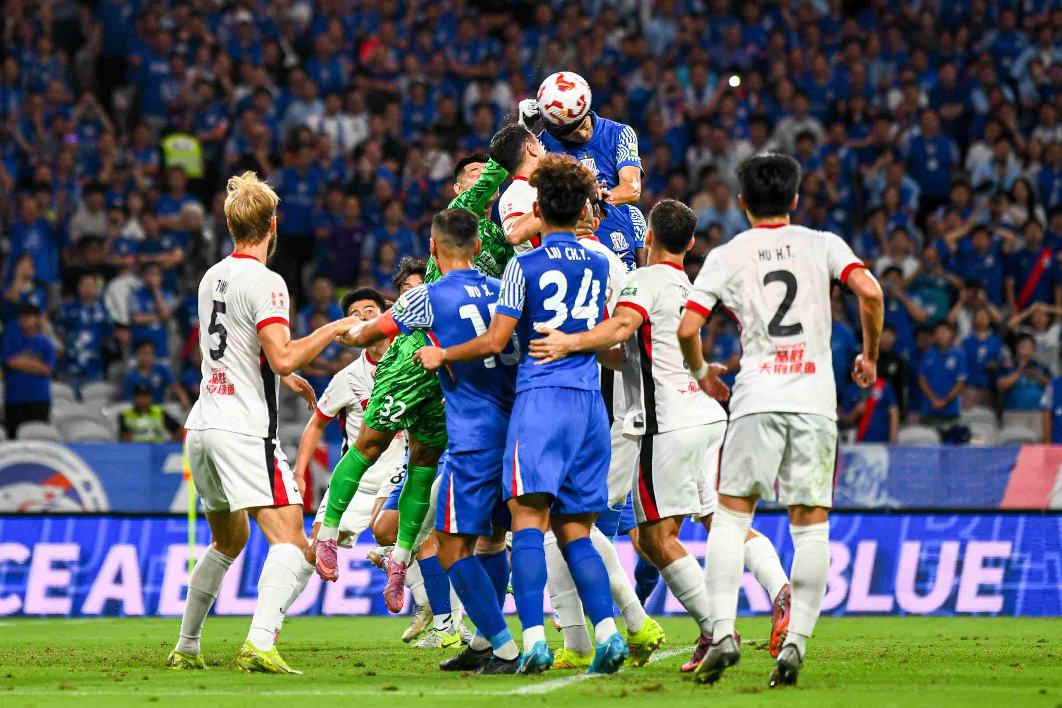 李璇谈中超争冠：申花硬实力不够 国安感觉染上了“国足病”