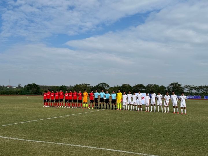 中国足球青少年精英联赛U15组，上海海港U15队战胜长春亚泰U15队