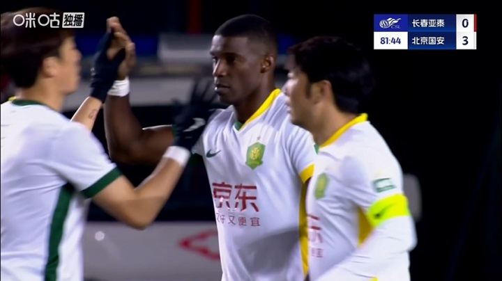 亚泰0-4落后！贺一然后蹭乌龙助攻，法比奥完成双响