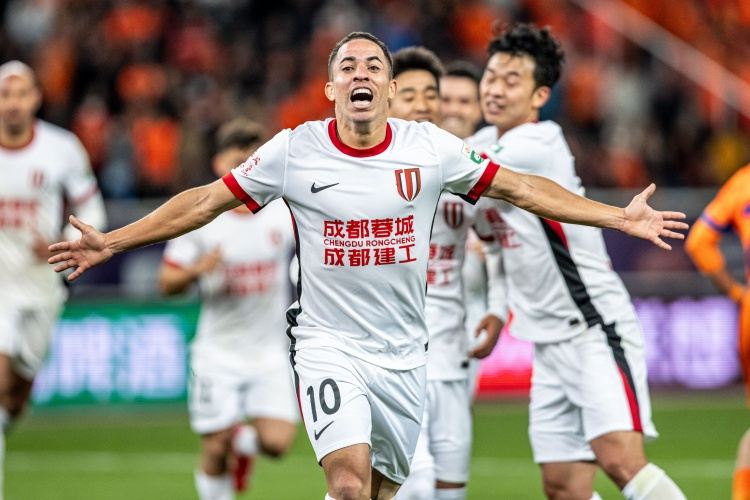 曾在韩国踢球！罗慕洛：我真的很想念辣炒鸡排、泡菜汤和烤肉