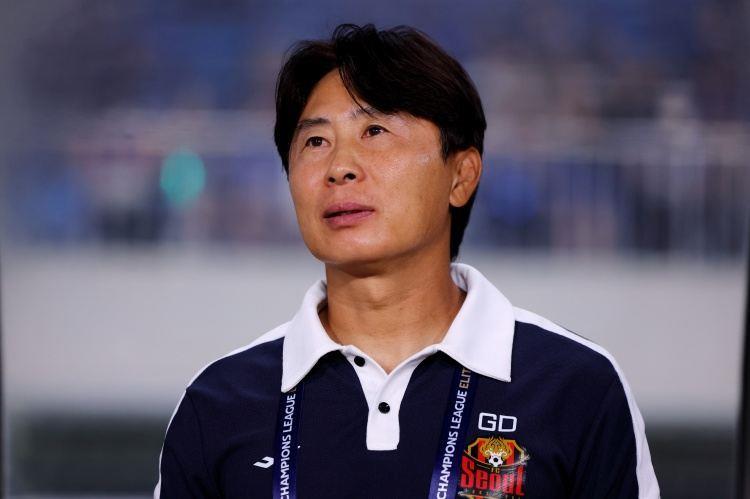 首尔FC主帅赛前：蓉城在徐正源的带领下很出色 考虑做出一些调整