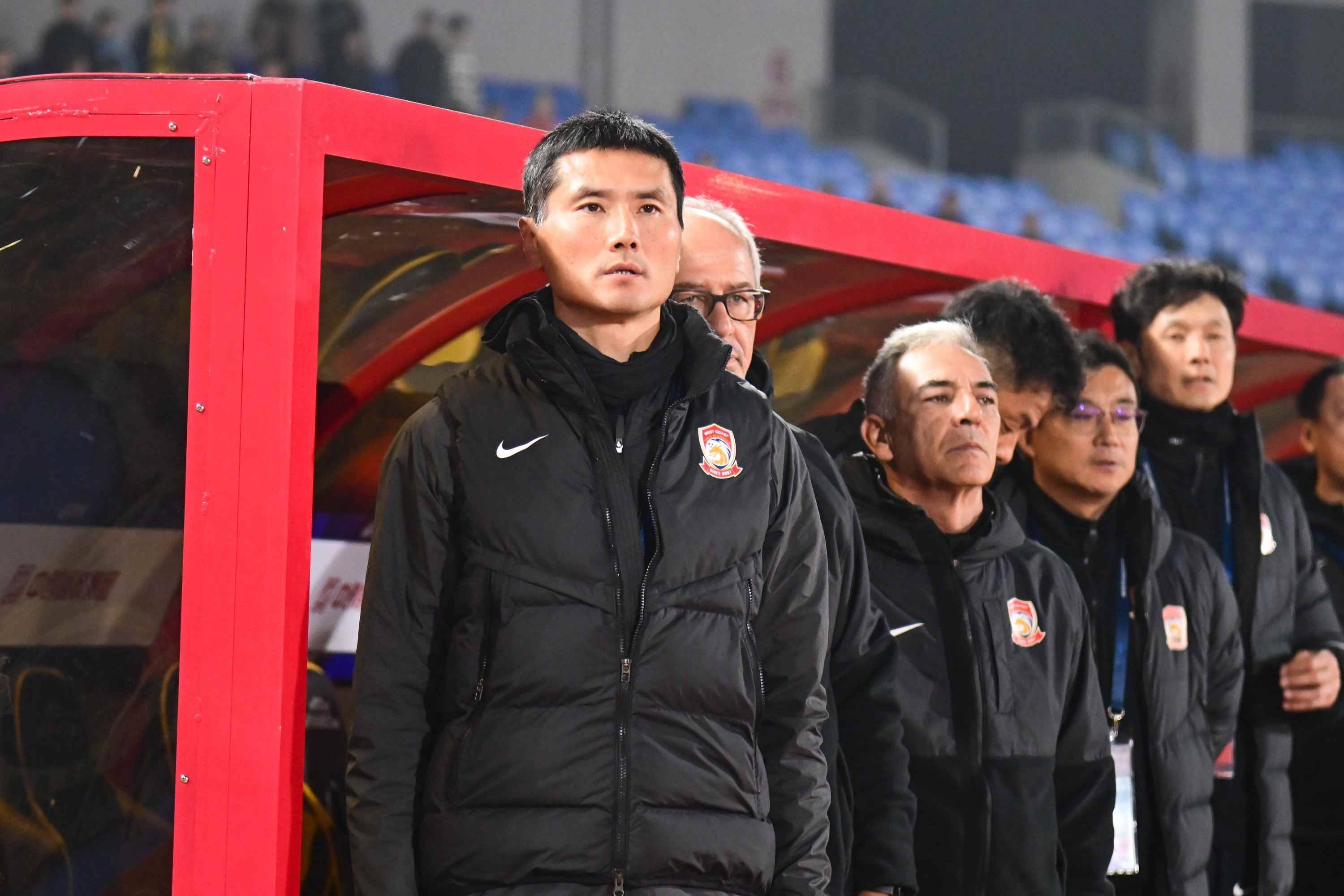 东体：邵佳一执教国足愿望强烈，“土洋结合”配置得到高层认可