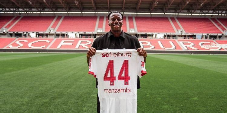 瑞士中场小将：很多球队都梦想有扎卡这样的队长，他人好又开朗