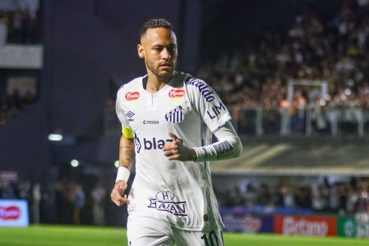 巴媒：内马尔不满球队表现但已在更衣室道歉，桑托斯不会处罚球员