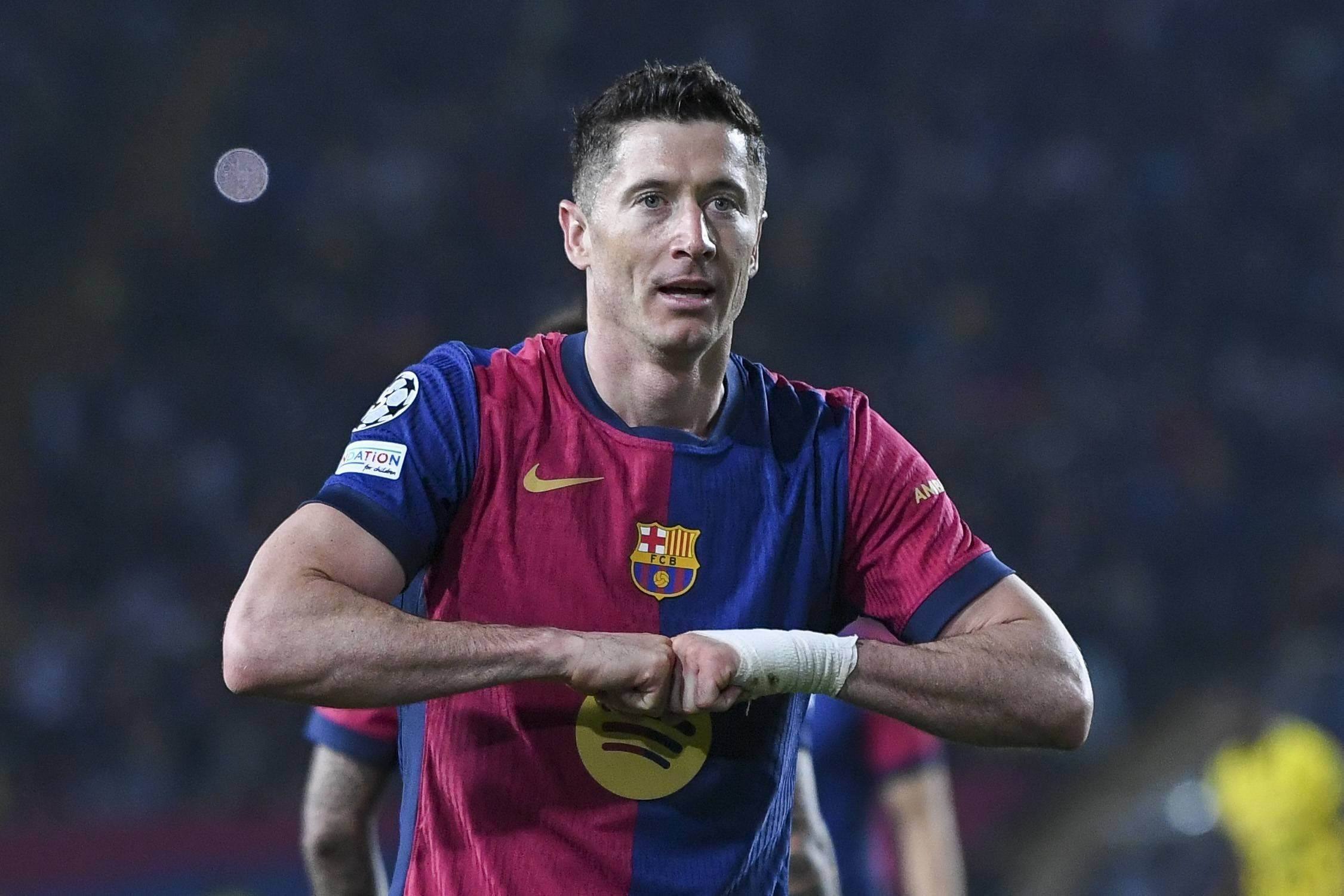 莱万：我正在思考，将很快公布自己对未来的打算