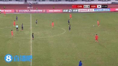 可惜！李镇全精彩停球 过人攻破韩国大门，裁判吹罚越位进球无效