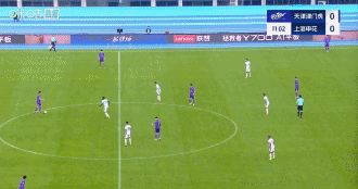申花1-0领先津门虎！第11分钟，阿苏埃抢断胡安·罗斯后单刀破门