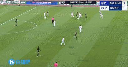 半场-浙江暂1-1青岛海牛 弗兰克破门席尔瓦扳平
