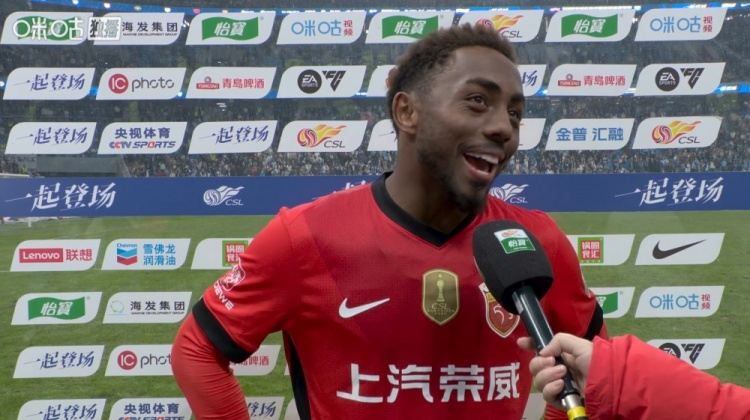 制胜球助海港夺冠！加布里埃尔：下赛季很想留下，我们团结一心