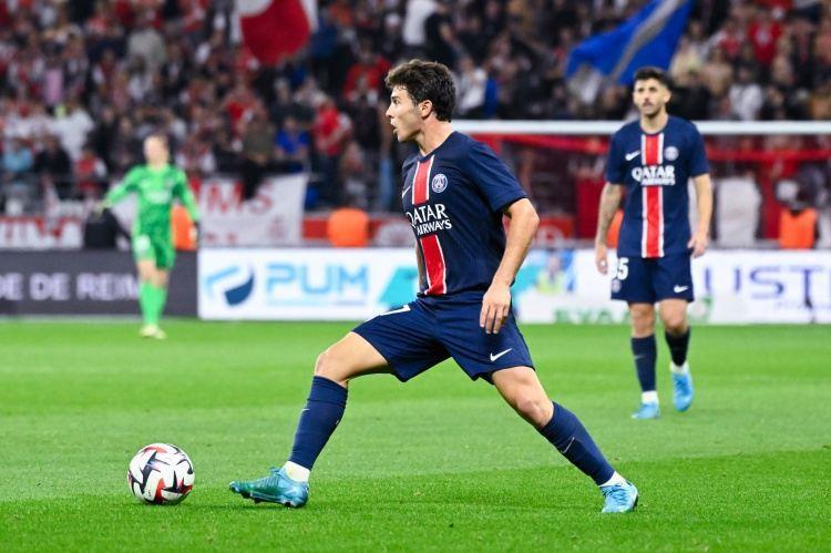 激活进攻属性！若昂·内维斯近17场比赛打进11球，此前146场进9球