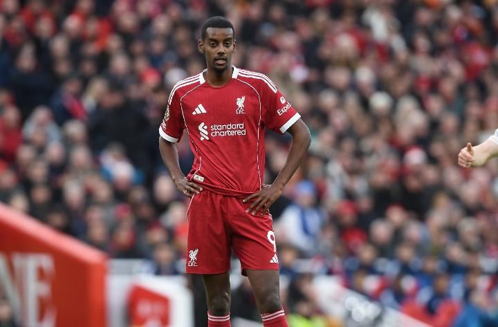 迷失至今1.4亿伊萨克5场英超0球 4次首发全败，最高评分仅6.5