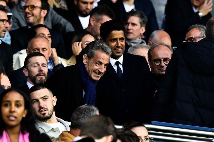 这是真爱！法国前总统萨科齐在被定罪后数小时又现身巴黎主场