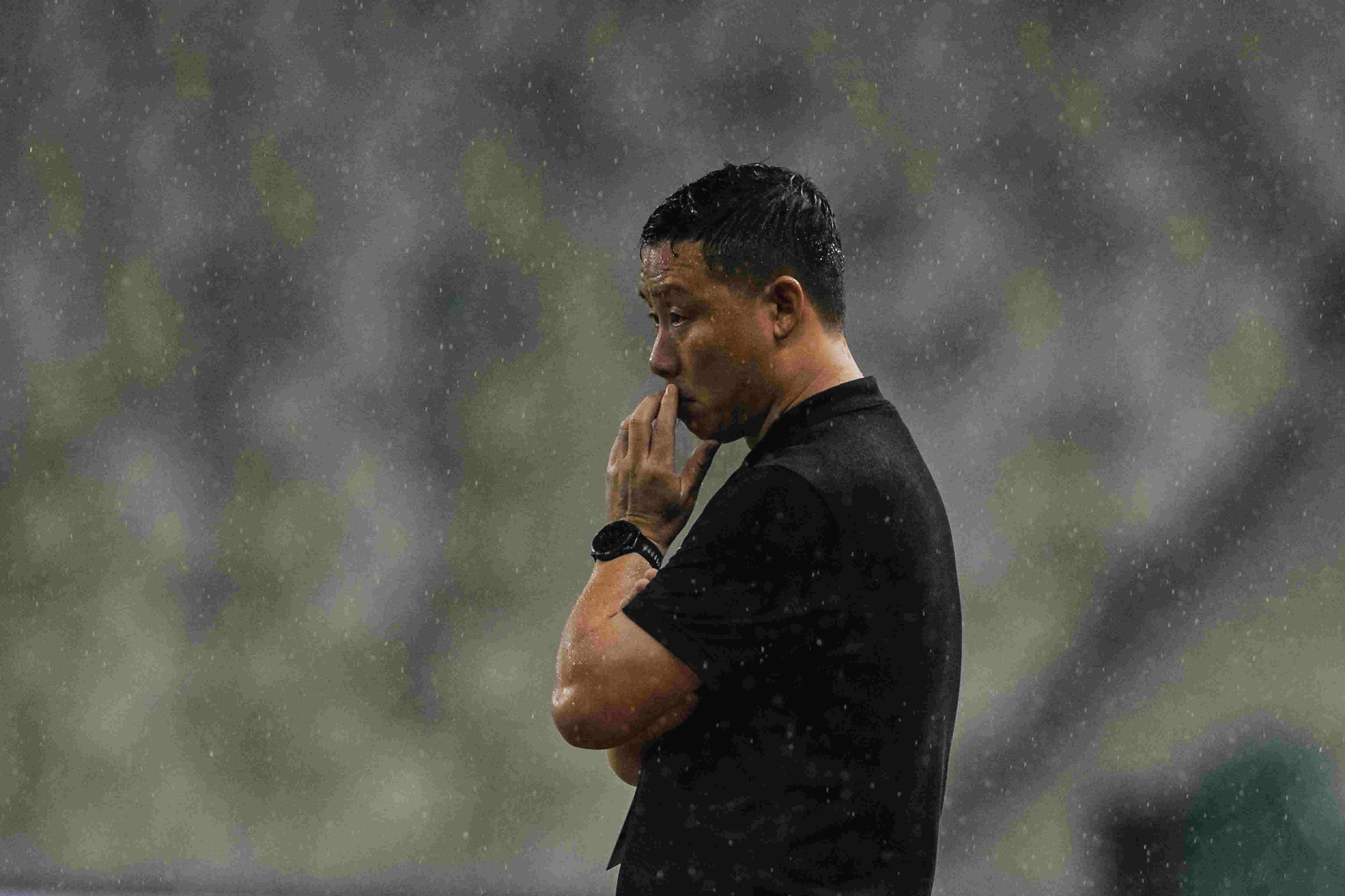 谁能留任？陈涛帅位转正，中超代理主帅还剩韩鹏、邓卓翔、拉米罗