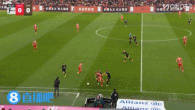 拜仁开场6分钟落后！莱默尔后场被断，洪通吉生吃金玟哉破门