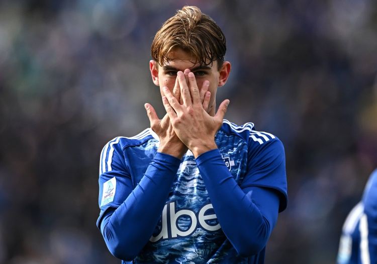 名宿：帕斯有点像巴乔但更像托蒂，这样的球员配得上在伯纳乌踢球