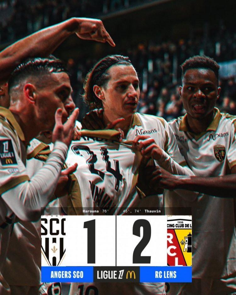 法甲-托万双响！朗斯2-1昂热，自2004年以来首次登顶法甲积分榜