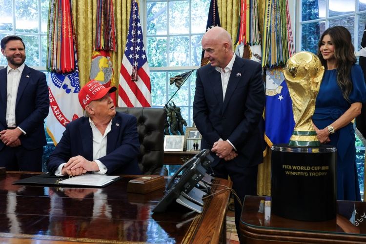 TA：美国总统特朗普和加拿大总理卡尼都将出席世界杯抽签仪式