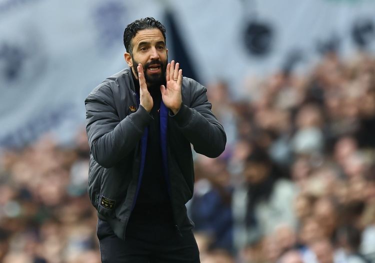 前助教：阿莫林始终坚持个人立场和执教理念，他用成绩证明自己