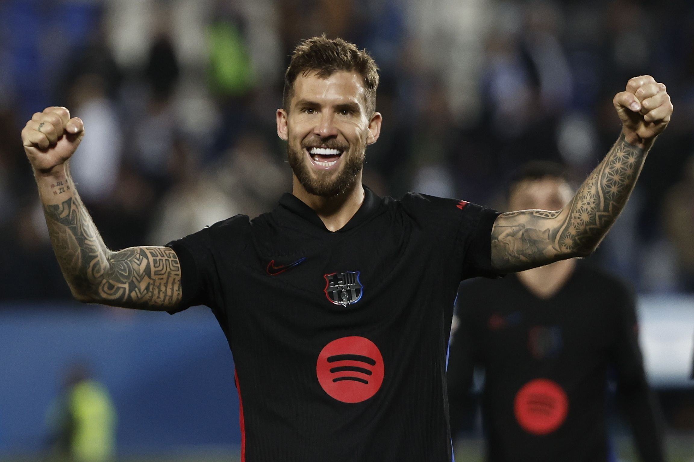 每体：伊尼戈·马丁内斯不可能回归，巴萨视施洛特贝克为明夏目标