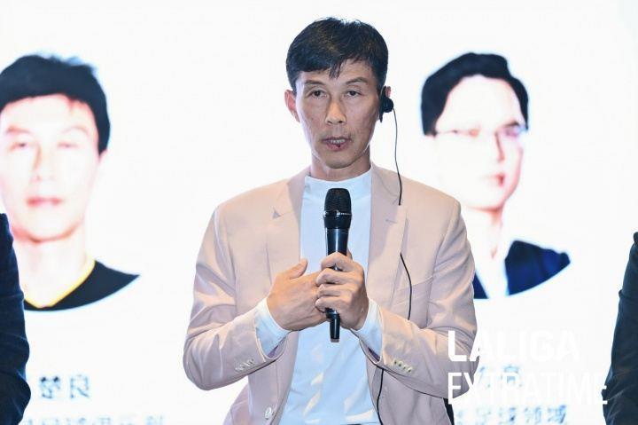 区楚良谈中国足球发展：短期长期目标应同时进行，首先必须先活着