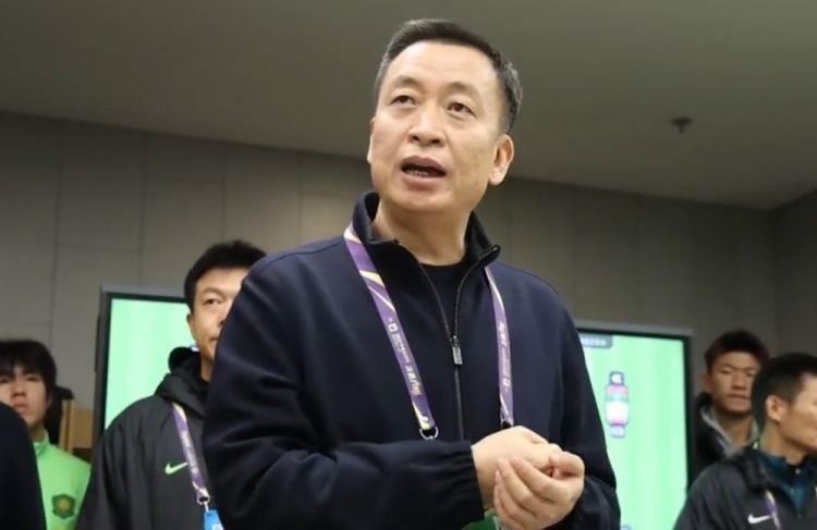 国安董事长周金辉赛前鼓励球队：用血性告诉河南，他们治不了国安