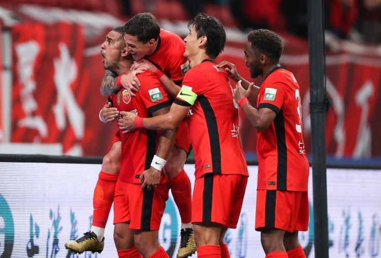 记者评海港：每个队员都拼到最后一滴血，接下来就是好好买人