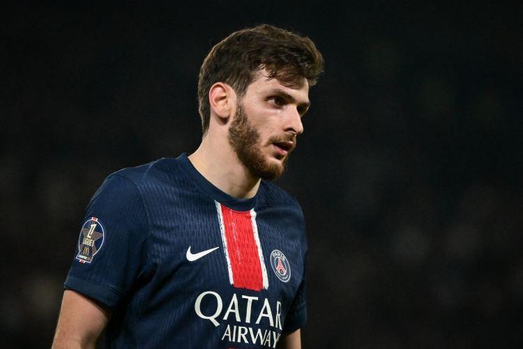 克瓦拉茨赫利亚：我们对平局不满意，即便是客场我们也想取胜