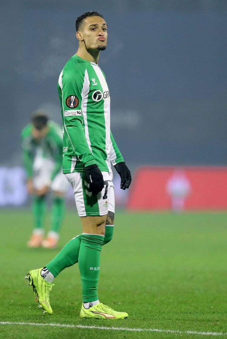 这没涨？安东尼本赛季16场8球4助造12球，身价仍3000万