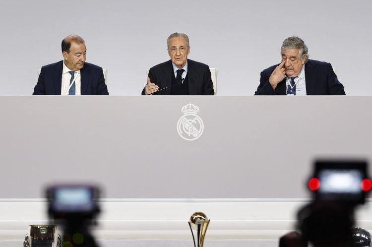 年终总结！弗洛伦蒂诺：皇马15年豪夺58冠 最担忧西班牙裁判问题