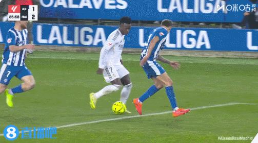 裁委会：维尼修斯倒地属主裁主观裁量范畴，VAR不应介入干预