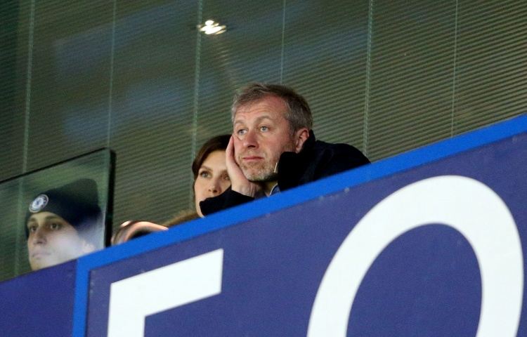 拉扯3年！英国首相下令阿布需将出售切尔西的25亿镑，转入基金会