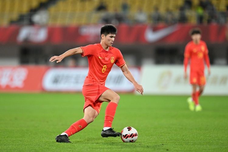 国奥小将陈泽仕：想踢中超并争个位置 从没怀疑自己没法往上走伐