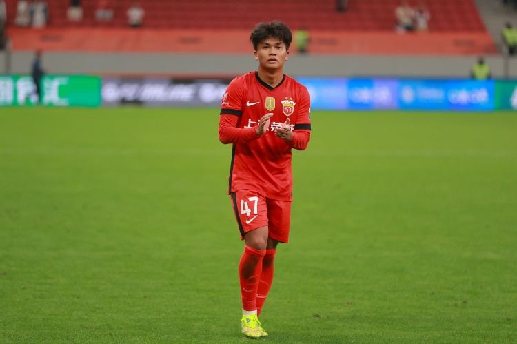 蒯纪闻：我没想过能在国字号“三连跳”，最难忘最后一轮终场哨响