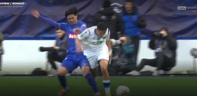 队报：南野拓实将因伤缺阵数月，错过2026年世界杯