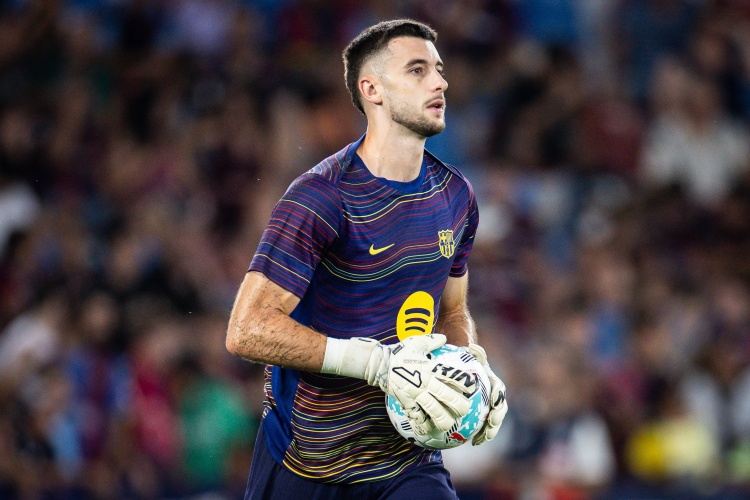 前教练：霍安·加西亚知道转投巴萨意味着什么，他能承受巨大压力