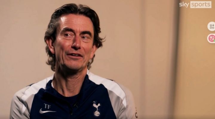 弗兰克：很高兴能有机会执教热刺 球队目前处于过渡阶段