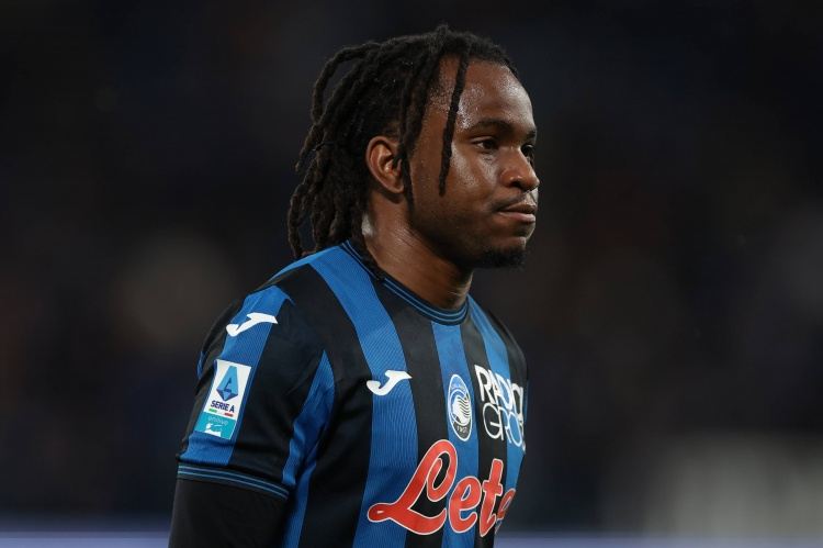 卢克曼：问鼎欧联杯是无比开心的时刻 萨拉赫是我们非洲人的偶像