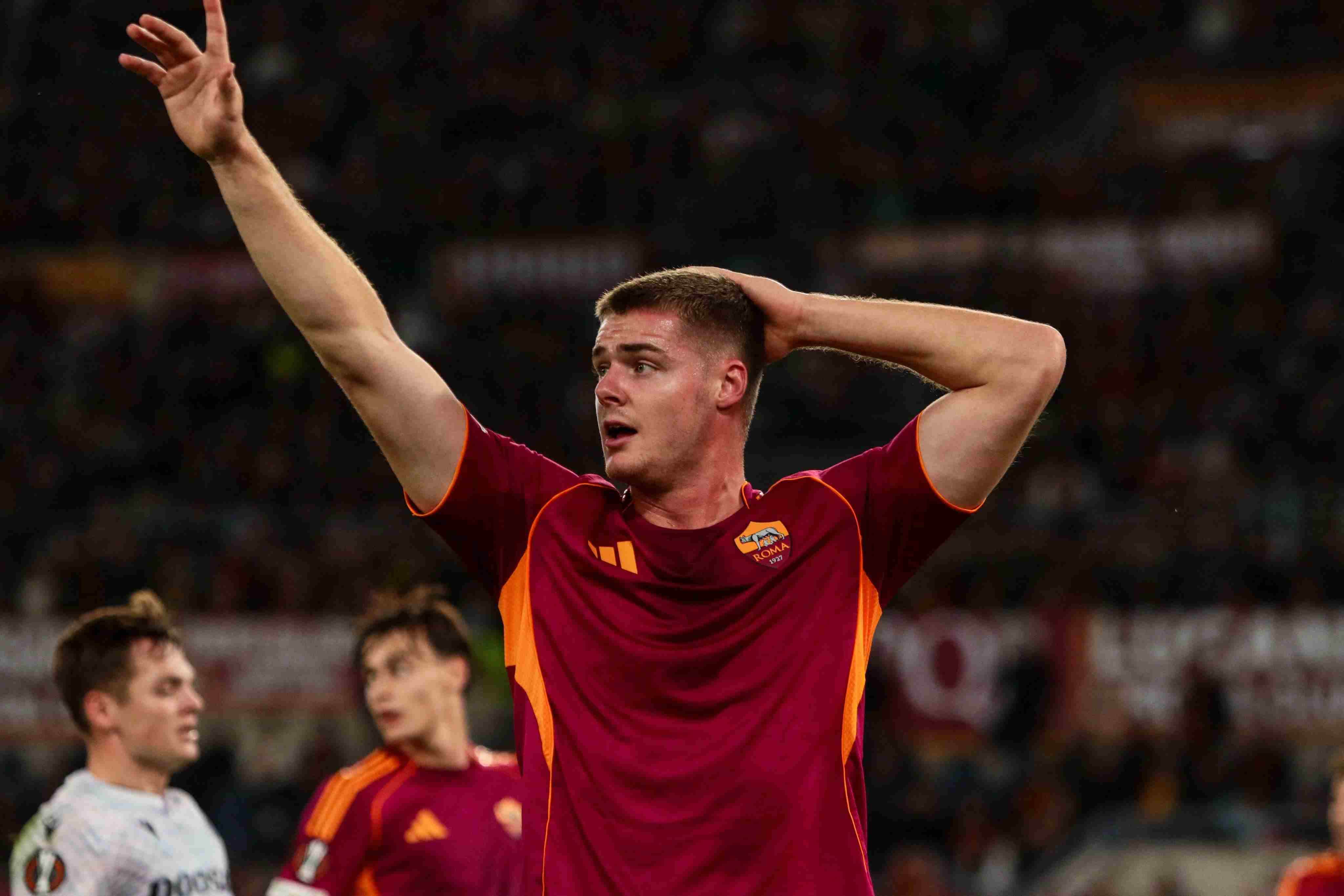 米体：埃文·弗格森即将离开罗马回布莱顿，贝蒂斯有意接手租借