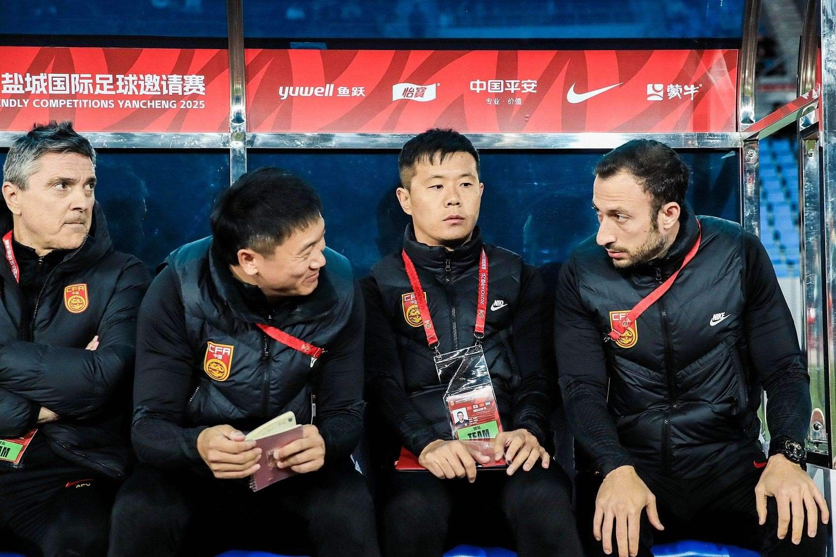 足球报：U23国足重点演练532阵型，前两场小组赛要争取抢分