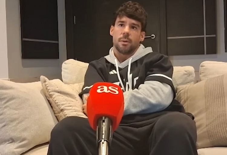 贝尔纳特：梅西是我心中的历史最佳 梅西内马尔姆巴佩能决定比赛